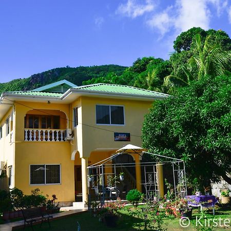 Josies Cottage Beau Vallon  Eksteriør billede