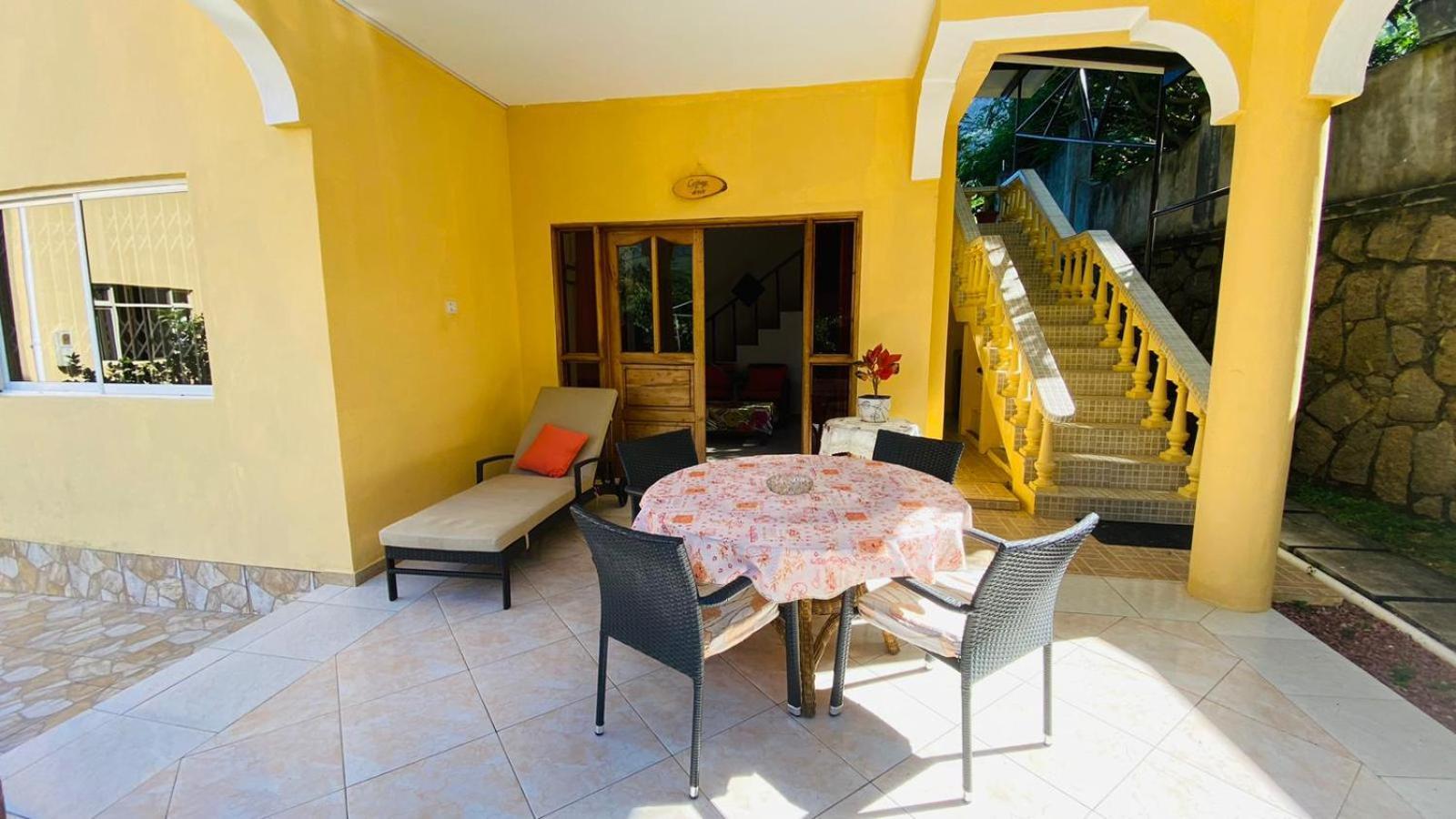 Josies Cottage Beau Vallon  Eksteriør billede