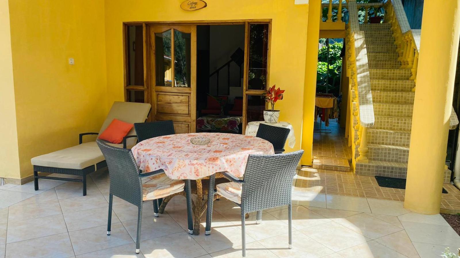 Josies Cottage Beau Vallon  Eksteriør billede